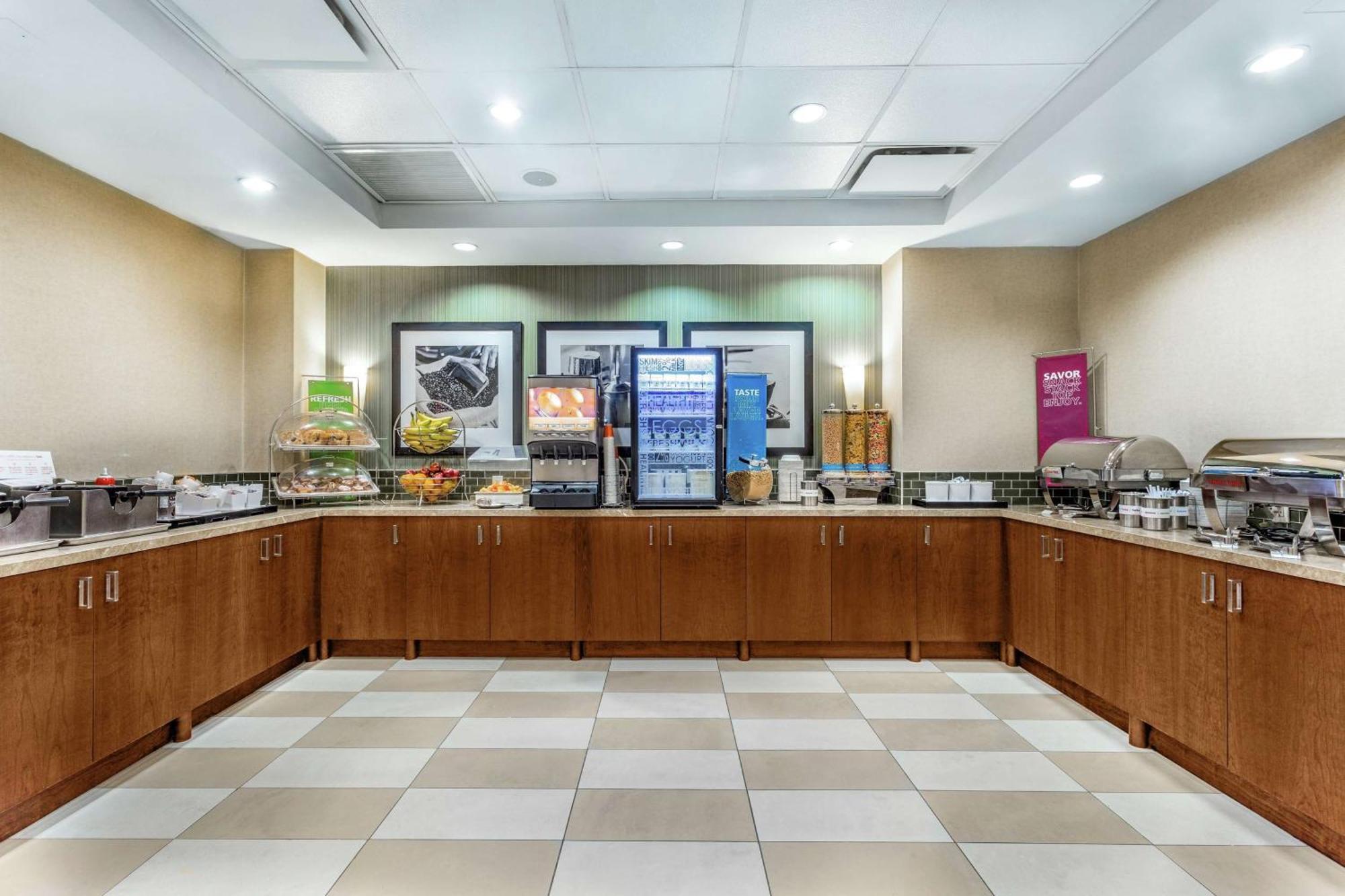 Hampton Inn Manhattan Grand Central Нью-Йорк Екстер'єр фото