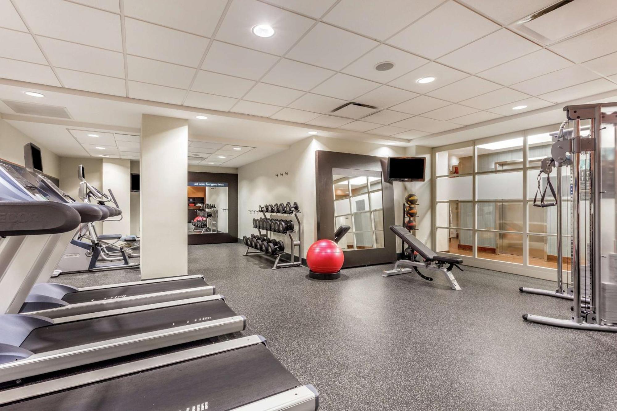 Hampton Inn Manhattan Grand Central Нью-Йорк Екстер'єр фото