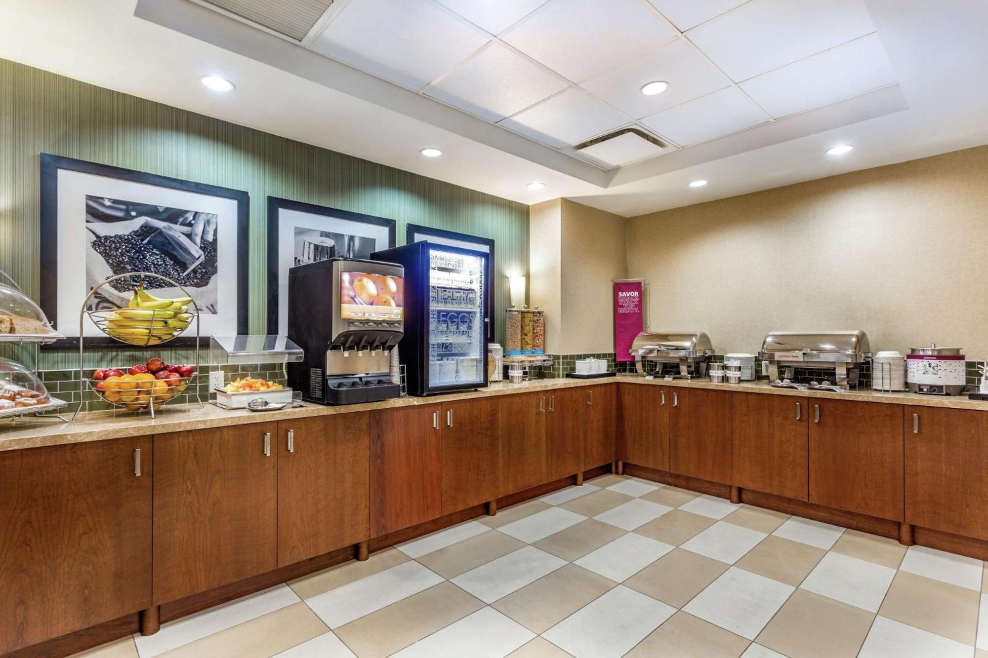 Hampton Inn Manhattan Grand Central Нью-Йорк Екстер'єр фото