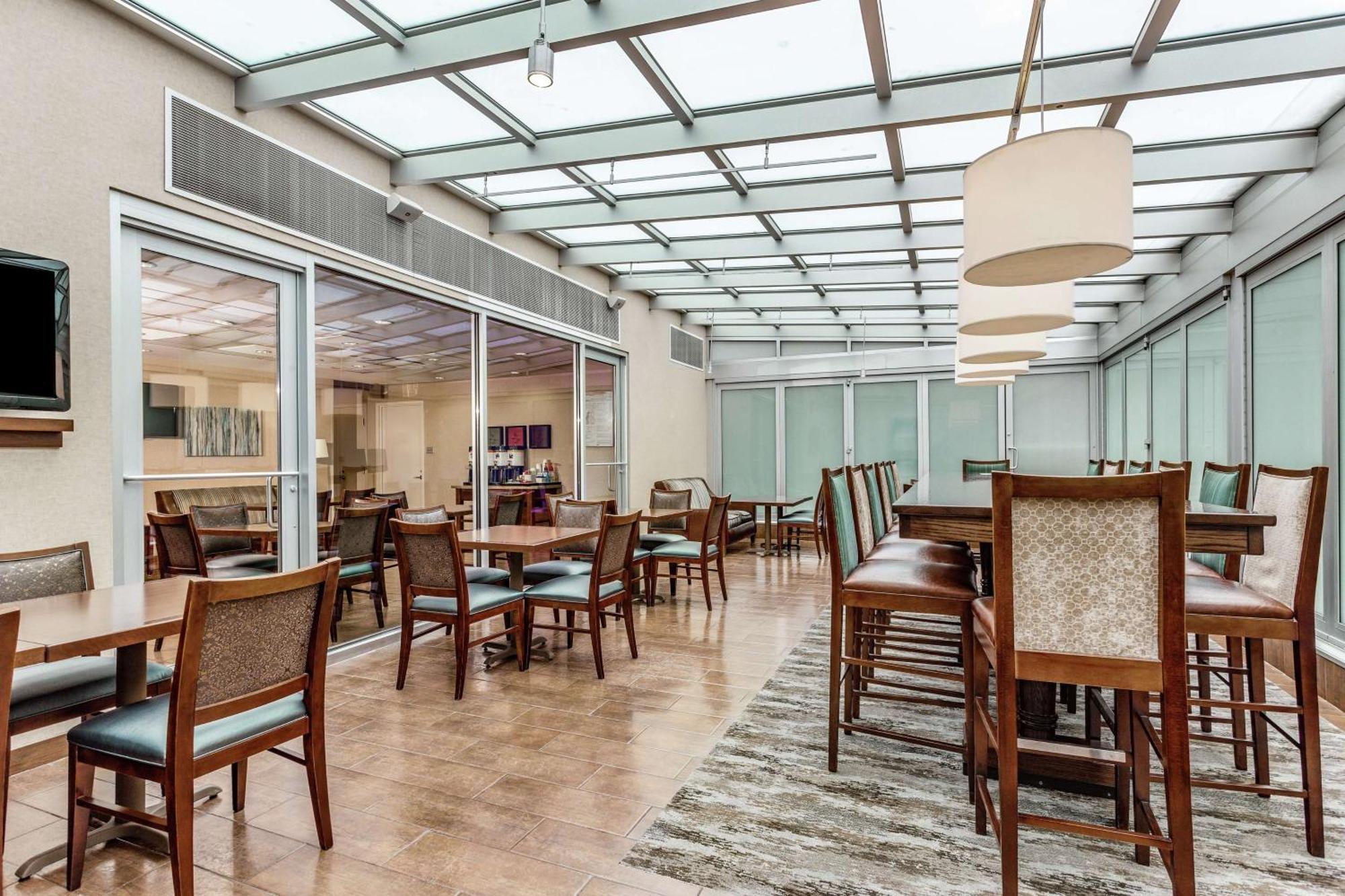 Hampton Inn Manhattan Grand Central Нью-Йорк Екстер'єр фото